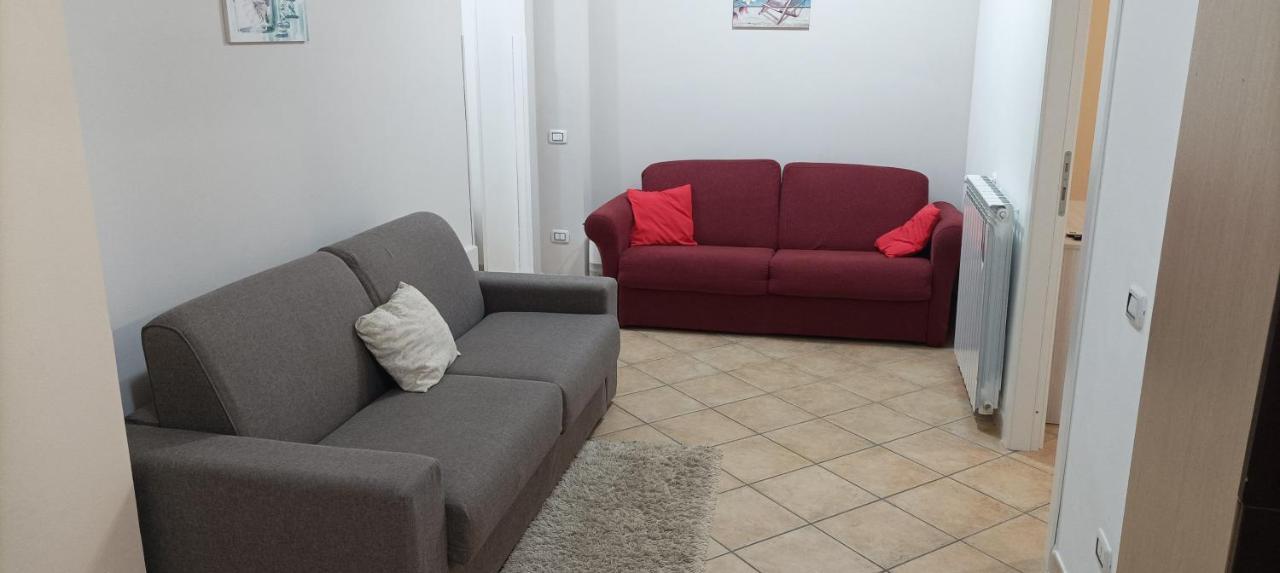 Casa Roberto Beach Torvaianica Εξωτερικό φωτογραφία