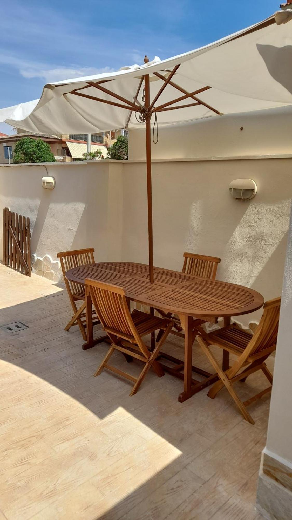 Casa Roberto Beach Torvaianica Εξωτερικό φωτογραφία