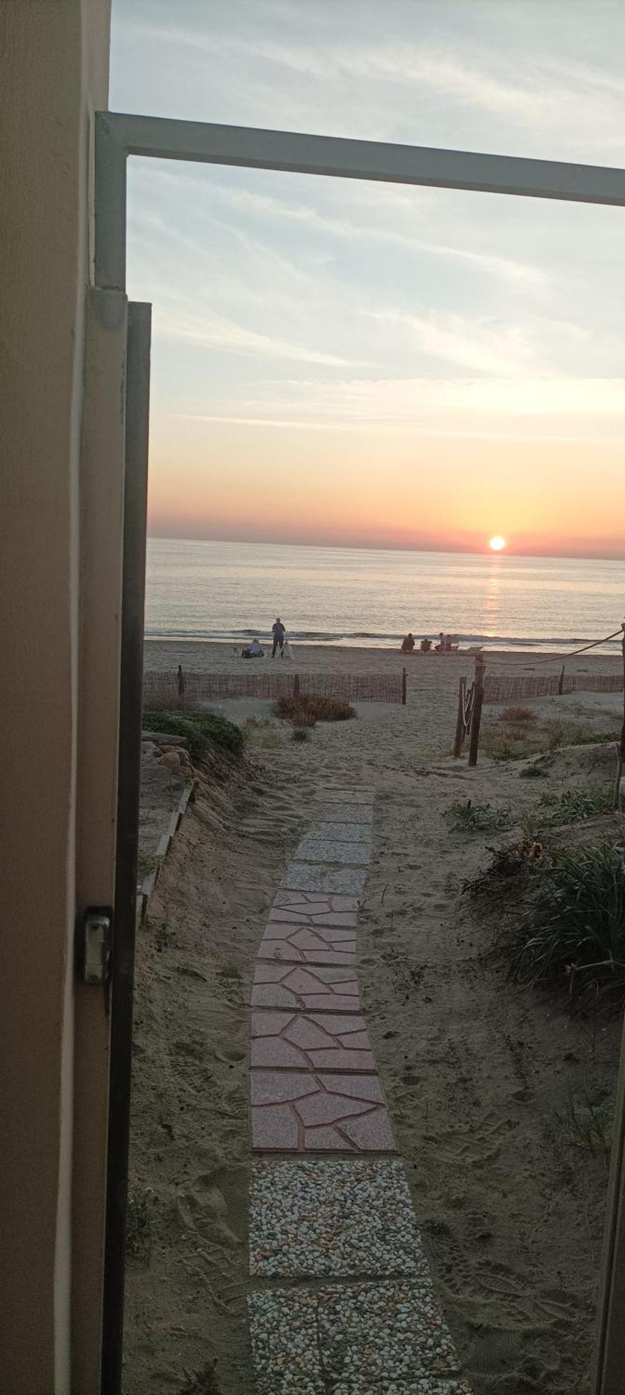 Casa Roberto Beach Torvaianica Εξωτερικό φωτογραφία