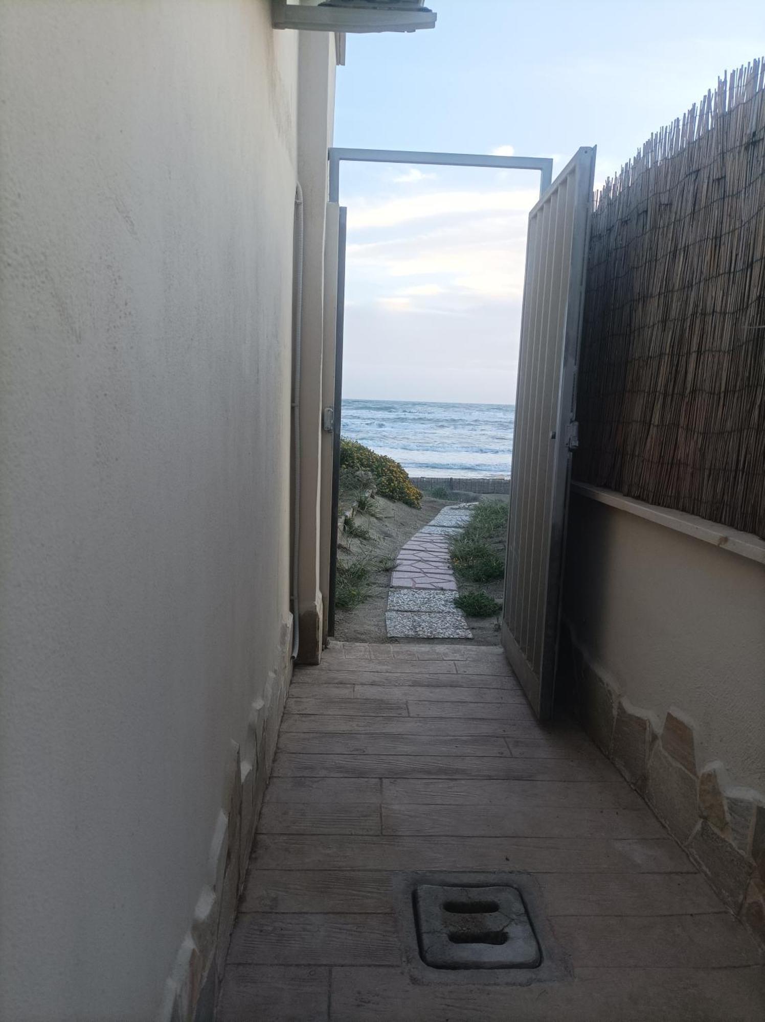 Casa Roberto Beach Torvaianica Εξωτερικό φωτογραφία